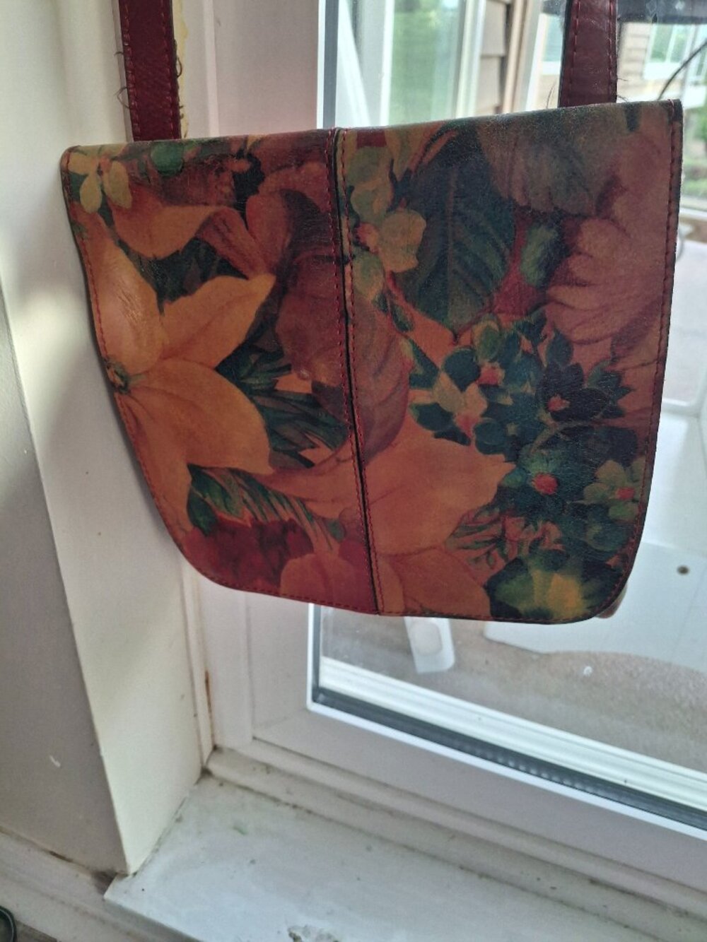 Patricia Nash floral leather shoulder bag